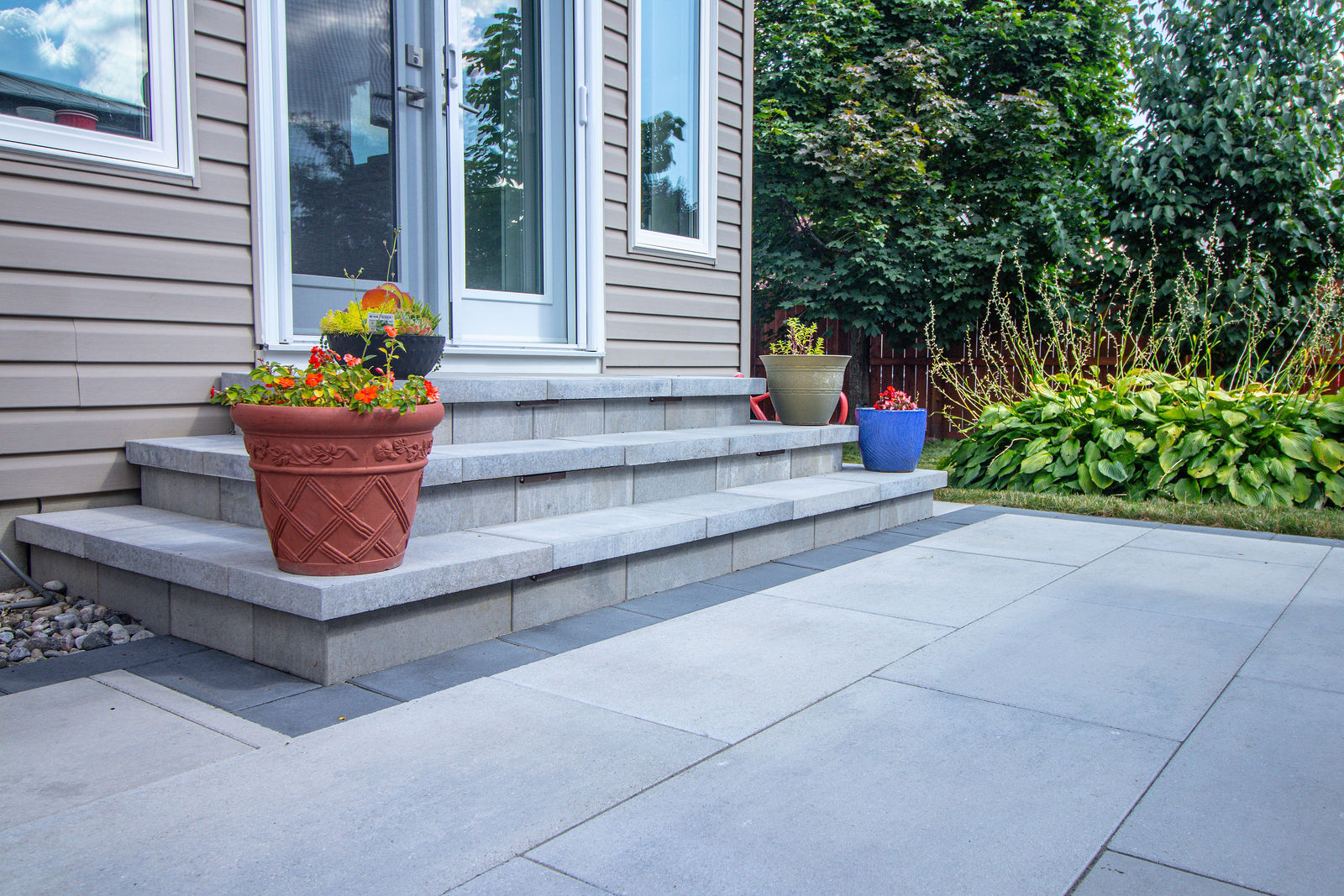 Main view of Large Format Patio and Pergola Lounge.